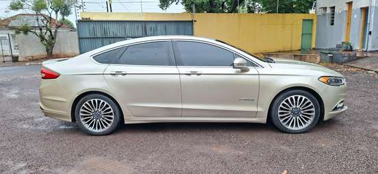 FORD-FUSION-2016