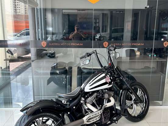 HARLEY-DAVIDSON-SOFTAIL BLACKLINE HARLEY-DAVIDSON-SOFTAIL BLACKLINE-2011