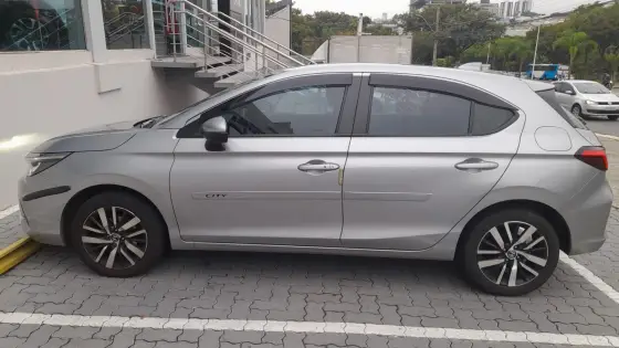 HONDA CITY 1.5 i-VTEC FLEX HATCH TOURING CVT HONDA CITY 1.5 i-VTEC FLEX HATCH TOURING CVT