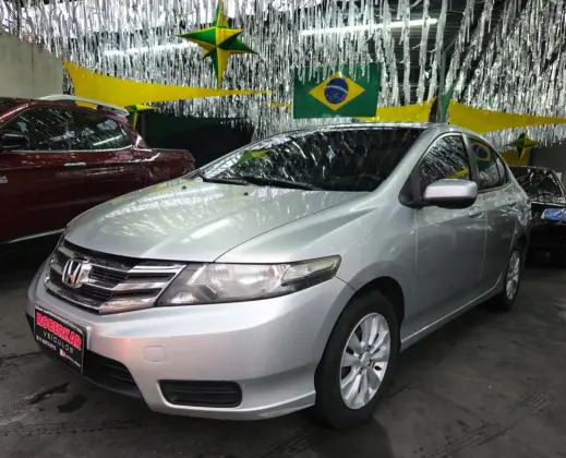 HONDA CITY 1.5 LX 16V FLEX 4P AUTOMÁTICO HONDA CITY 1.5 LX 16V FLEX 4P AUTOMÁTICO