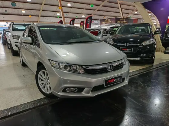 HONDA CIVIC 2.0 LXR 16V FLEX 4P AUTOMÁTICO HONDA CIVIC 2.0 LXR 16V FLEX 4P AUTOMÁTICO