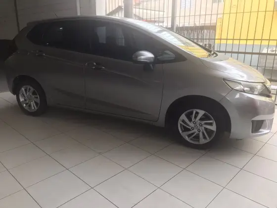 HONDA FIT 1.5 LX 16V FLEX 4P MANUAL HONDA FIT 1.5 LX 16V FLEX 4P MANUAL
