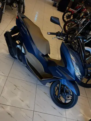 HONDA PCX 160 DLX HONDA PCX 160 DLX