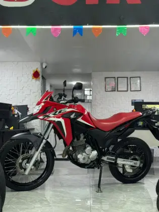 HONDA XRE 300 RALLY HONDA XRE 300 RALLY