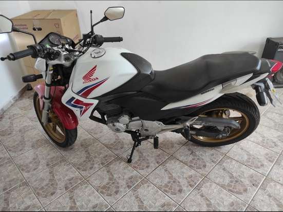 HONDA-CB 300R HONDA-CB 300R-2015