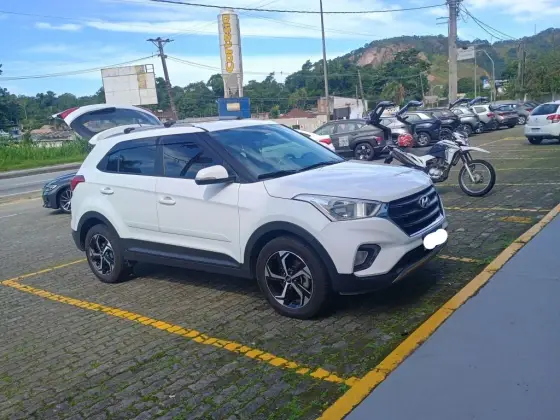 HYUNDAI CRETA 1.6 16V FLEX SMART PLUS AUTOMÁTICO HYUNDAI CRETA 1.6 16V FLEX SMART PLUS AUTOMÁTICO