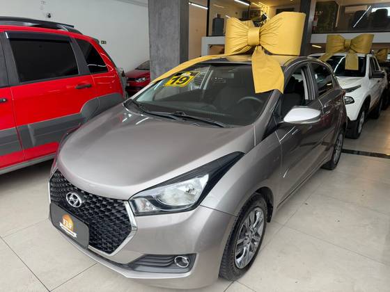 HYUNDAI HB20 1.0 COMFORT PLUS 12V TURBO FLEX 4P MANUAL