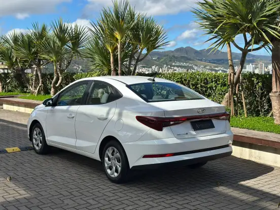 HYUNDAI-HB20S-2024