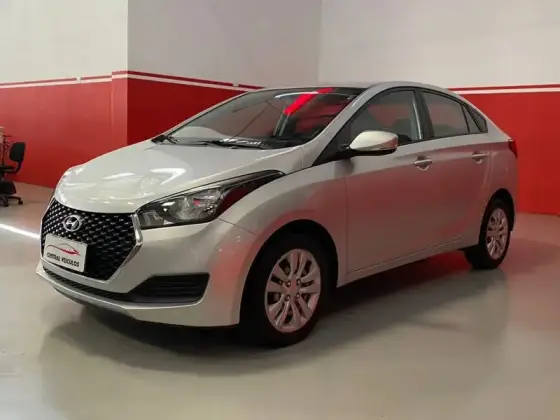 HYUNDAI HB20S 1.0 COMFORT PLUS 12V FLEX 4P MANUAL HYUNDAI HB20S 1.0 COMFORT PLUS 12V FLEX 4P MANUAL