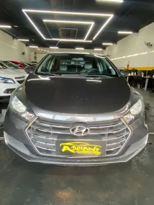 HYUNDAI HB20S 1.6 COMFORT PLUS 16V FLEX 4P AUTOMÁTICO HYUNDAI HB20S 1.6 COMFORT PLUS 16V FLEX 4P AUTOMÁTICO