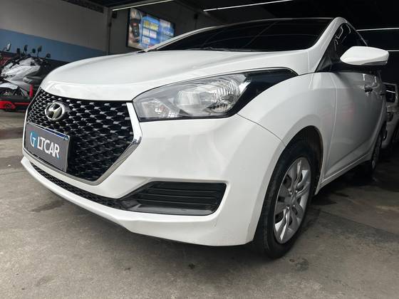 HYUNDAI HB20S 1.0 COMFORT PLUS 12V FLEX 4P MANUAL
