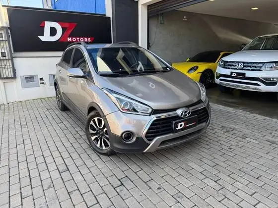 HYUNDAI HB20X 1.6 16V PREMIUM FLEX 4P AUTOMÁTICO HYUNDAI HB20X 1.6 16V PREMIUM FLEX 4P AUTOMÁTICO