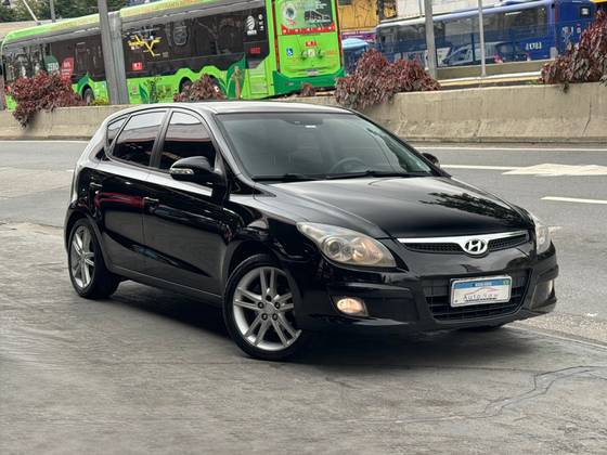 HYUNDAI I30 2.0 MPI 16V GASOLINA 4P AUTOMÁTICO