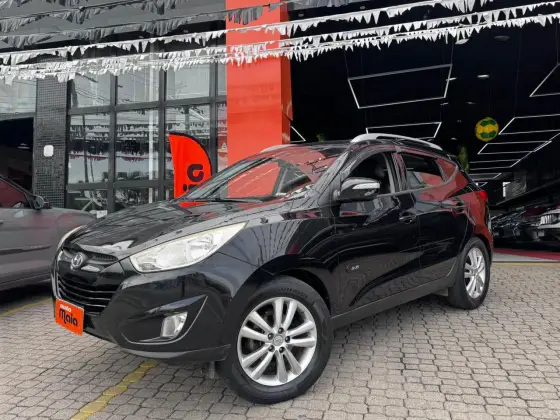 HYUNDAI IX35 2.0 MPFI GLS 4X2 16V GASOLINA 4P MANUAL HYUNDAI IX35 2.0 MPFI GLS 4X2 16V GASOLINA 4P MANUAL