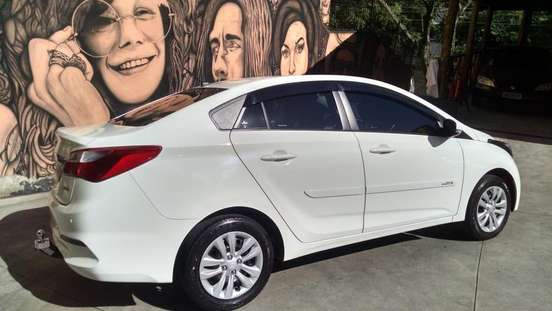 HYUNDAI-HB20S-2016