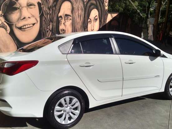 HYUNDAI-HB20S-1.6 COMFORT PLUS 16V FLEX 4P AUTOMÁTICO HYUNDAI-HB20S-2016