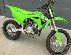KAWASAKI KX 112 KAWASAKI KX 112