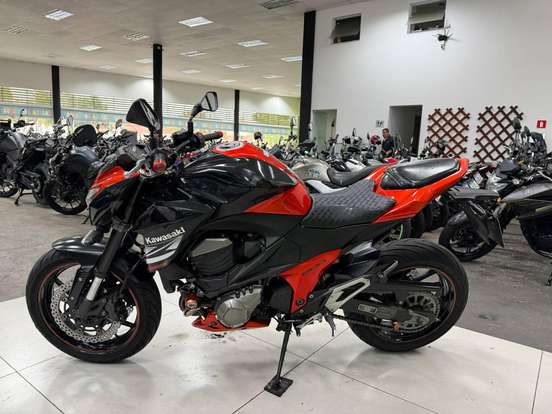 KAWASAKI-Z800 KAWASAKI-Z800-2014