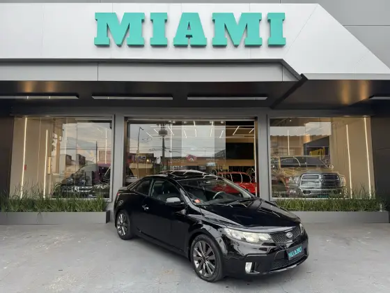 KIA CERATO 2.0 KOUP 16V GASOLINA 2P AUTOMÁTICO KIA CERATO 2.0 KOUP 16V GASOLINA 2P AUTOMÁTICO
