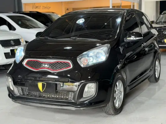 KIA PICANTO 1.0 EX 12V FLEX 4P AUTOMÁTICO KIA PICANTO 1.0 EX 12V FLEX 4P AUTOMÁTICO