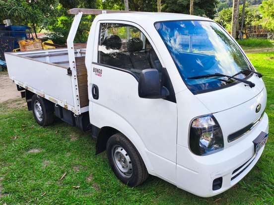 KIA-BONGO-2.5 TD DIESEL STD CS MANUAL KIA-BONGO-2021