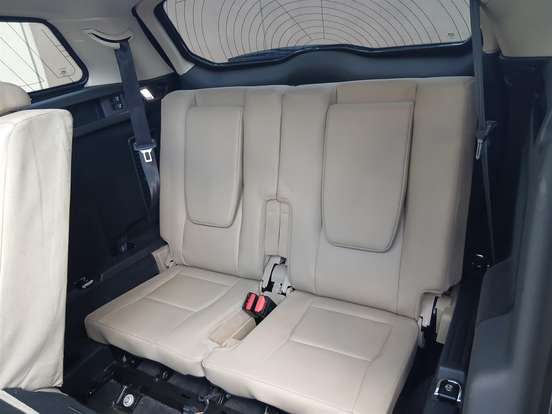 LAND ROVER-DISCOVERY SPORT-2016