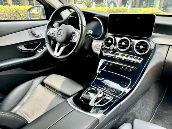 MERCEDES-BENZ-C 200-2019