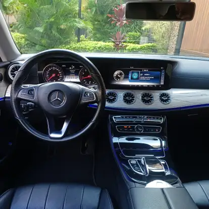 MERCEDES-BENZ-E 300-2017