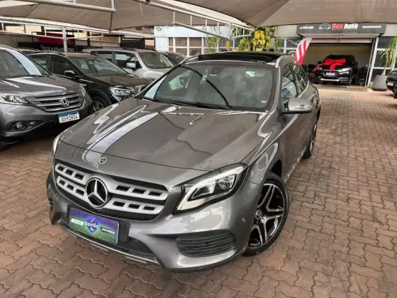 MERCEDES-BENZ GLA 250 2.0 CGI GASOLINA SPORT 7G-DCT MERCEDES-BENZ GLA 250 2.0 CGI GASOLINA SPORT 7G-DCT