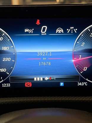 MERCEDES-BENZ-CLA 200-2024