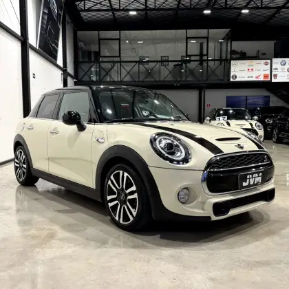 MINI COOPER 2.0 16V TWINPOWER GASOLINA S 4P STEPTRONIC MINI COOPER 2.0 16V TWINPOWER GASOLINA S 4P STEPTRONIC
