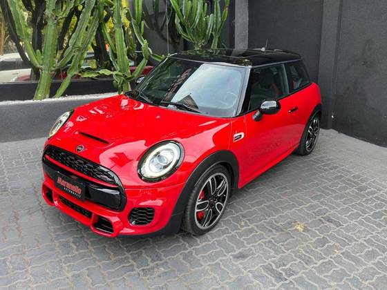 MINI COOPER 2.0 16V TWINPOWER GASOLINA JOHN COOPER WORKS 2P STEPTRONIC