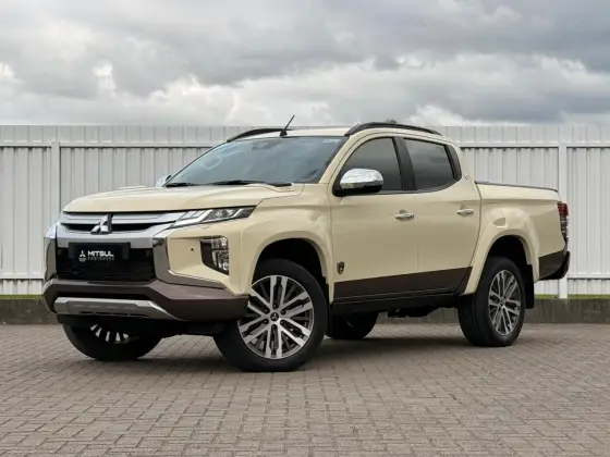 MITSUBISHI L200 TRITON 2.4 16V TURBO DIESEL SPORT HPE-S TERRA CD 4P 4X4 AUTOMÁTICO MITSUBISHI L200 TRITON 2.4 16V TURBO DIESEL SPORT HPE-S TERRA CD 4P 4X4 AUTOMÁTICO