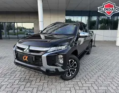 MITSUBISHI L200 TRITON 2.4 16V TURBO DIESEL SPORT HPE-S CD 4P 4X4 AUTOMÁTICO MITSUBISHI L200 TRITON 2.4 16V TURBO DIESEL SPORT HPE-S CD 4P 4X4 AUTOMÁTICO