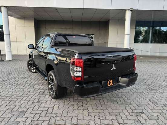 MITSUBISHI-L200 TRITON-2022