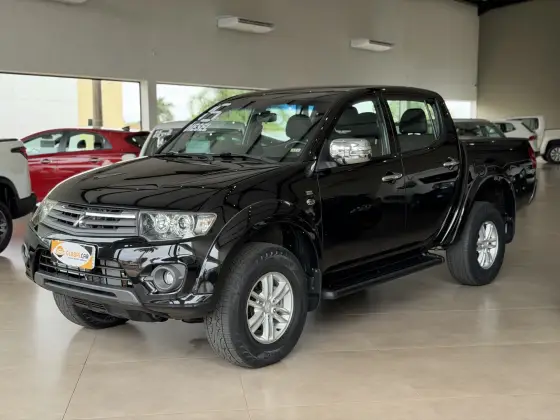 MITSUBISHI L200 TRITON 3.2 HPE 4X4 CD 16V TURBO INTERCOOLER DIESEL 4P AUTOMÁTICO MITSUBISHI L200 TRITON 3.2 HPE 4X4 CD 16V TURBO INTERCOOLER DIESEL 4P AUTOMÁTICO