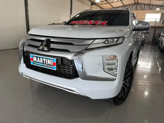 MITSUBISHI PAJERO SPORT 2.4 16V MIVEC TURBO DIESEL HPE AWD AUTOMÁTICO MITSUBISHI PAJERO SPORT 2.4 16V MIVEC TURBO DIESEL HPE AWD AUTOMÁTICO