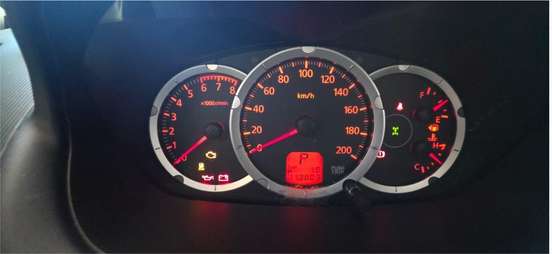 MITSUBISHI-L200 TRITON-2011