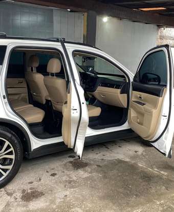 MITSUBISHI-OUTLANDER-2015