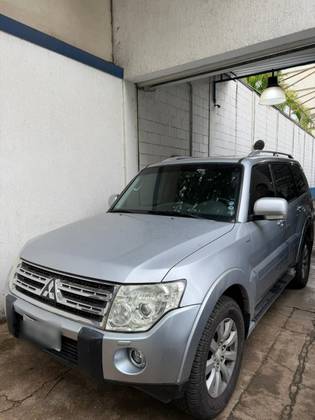 MITSUBISHI PAJERO FULL 3.2 HPE 4X4 16V TURBO INTERCOOLER DIESEL 4P AUTOMÁTICO