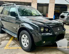 MITSUBISHI PAJERO SPORT 3.5 HPE 4X4 V6 24V GASOLINA 4P AUTOMÁTICO MITSUBISHI PAJERO SPORT 3.5 HPE 4X4 V6 24V GASOLINA 4P AUTOMÁTICO