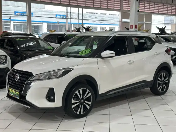NISSAN KICKS 1.6 16V FLEXSTART ADVANCE XTRONIC NISSAN KICKS 1.6 16V FLEXSTART ADVANCE XTRONIC