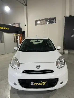 NISSAN MARCH 1.0 16V FLEX 4P MANUAL