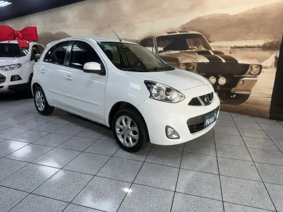 NISSAN MARCH 1.0 SV 12V FLEX 4P MANUAL NISSAN MARCH 1.0 SV 12V FLEX 4P MANUAL