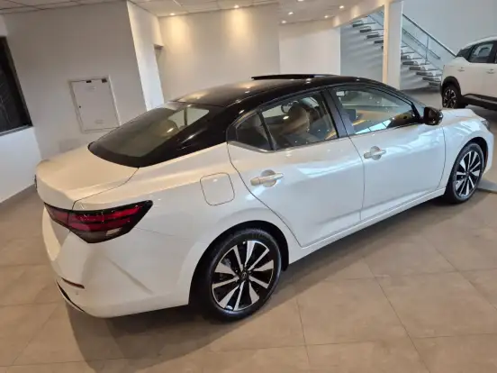 NISSAN-SENTRA-2025