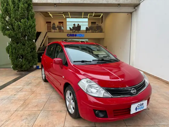 NISSAN TIIDA 1.8 SL 16V FLEX 4P AUTOMÁTICO