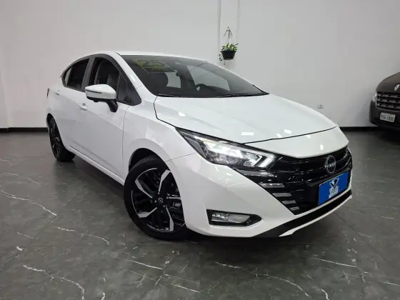 NISSAN VERSA 1.6 16V FLEX EXCLUSIVE XTRONIC NISSAN VERSA 1.6 16V FLEX EXCLUSIVE XTRONIC