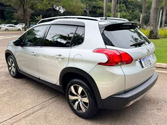PEUGEOT-2008-1.6 16V FLEX GRIFFE 4P AUTOMÁTICO PEUGEOT-2008-2018