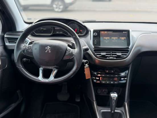 PEUGEOT-2008-2015