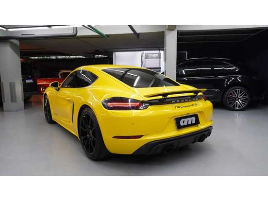 PORSCHE-718-2023